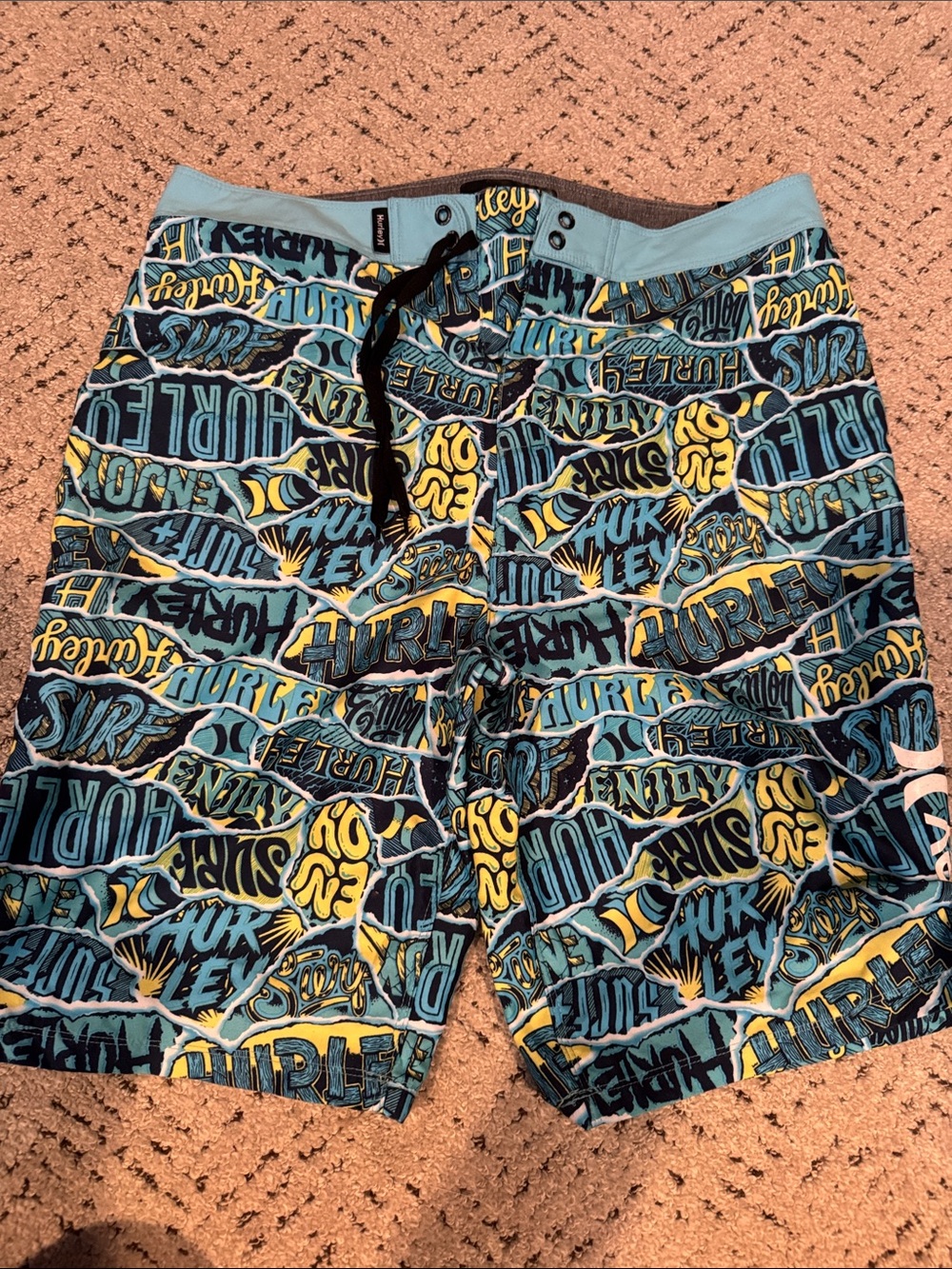Hurley Men’s Teal, Blue & Yellow Graphic Swim Board Shorts